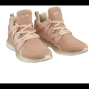APL Ascend Rose Good sneakers